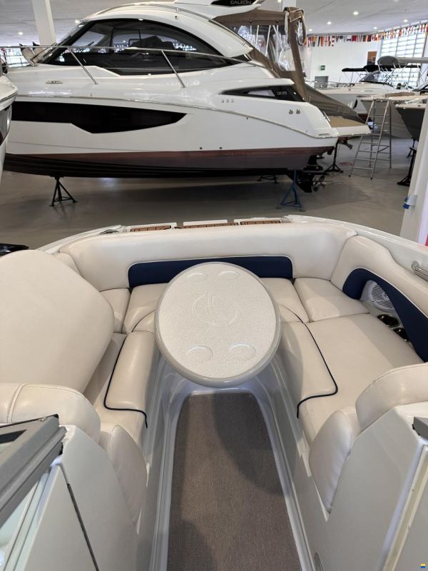 Crownline E2