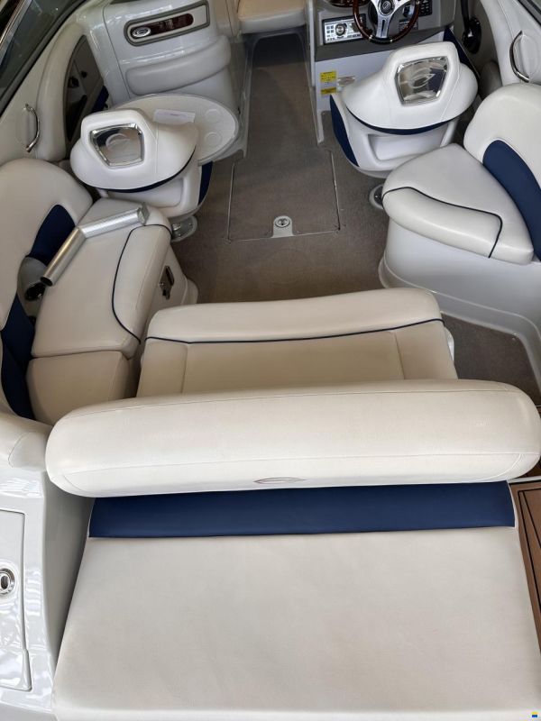 Crownline E2