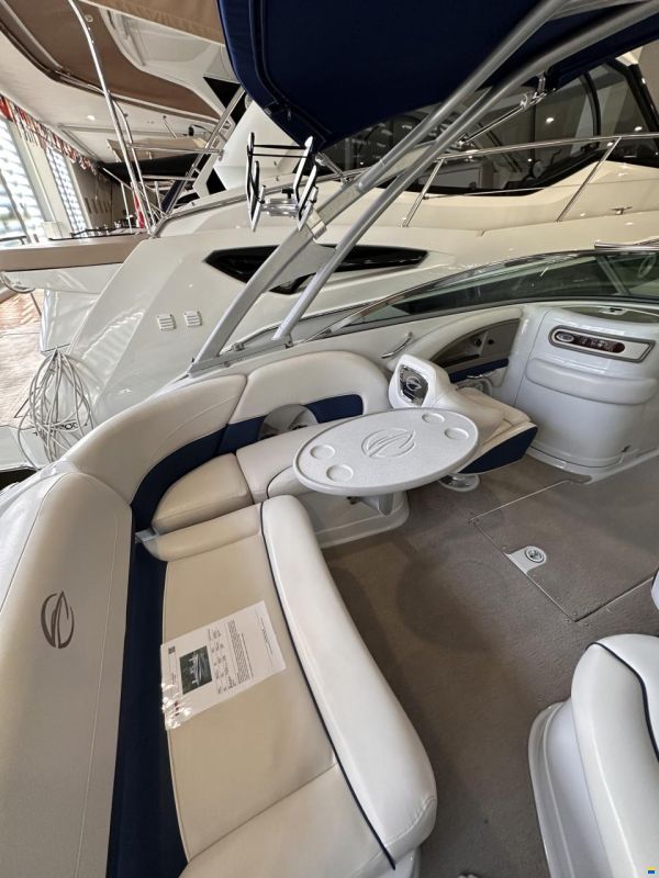 Crownline E2