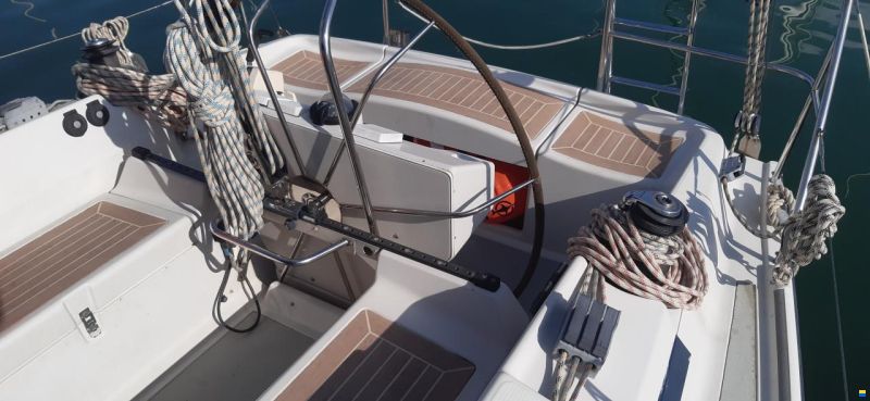 Dehler 35
