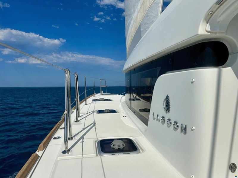 Lagoon 40