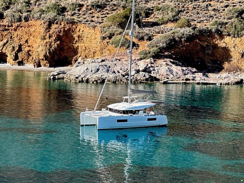 Lagoon 40