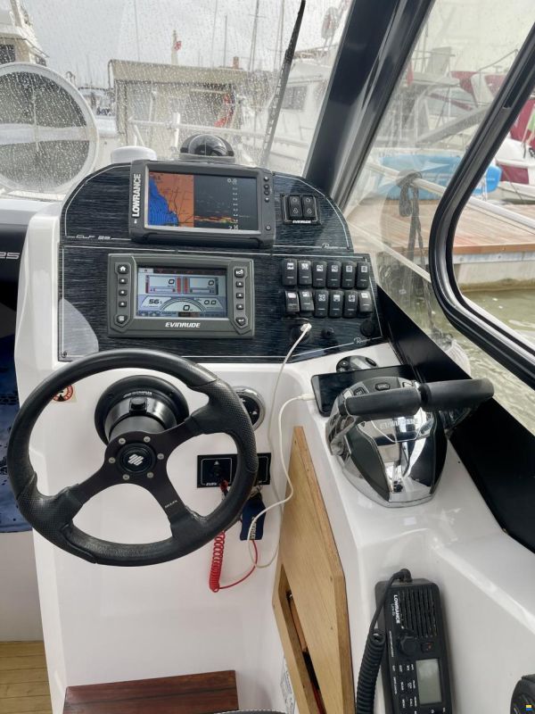 Ranieri Boat Ranieri CLF 25