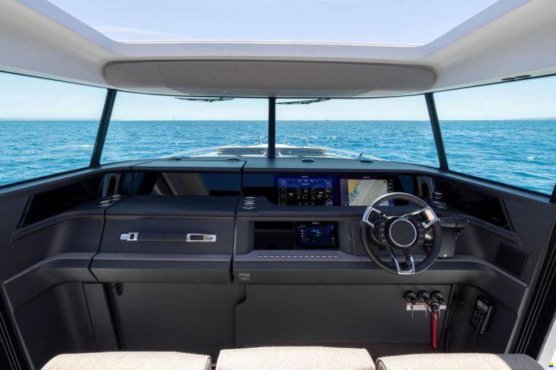 Axopar 45 Cross Cabin