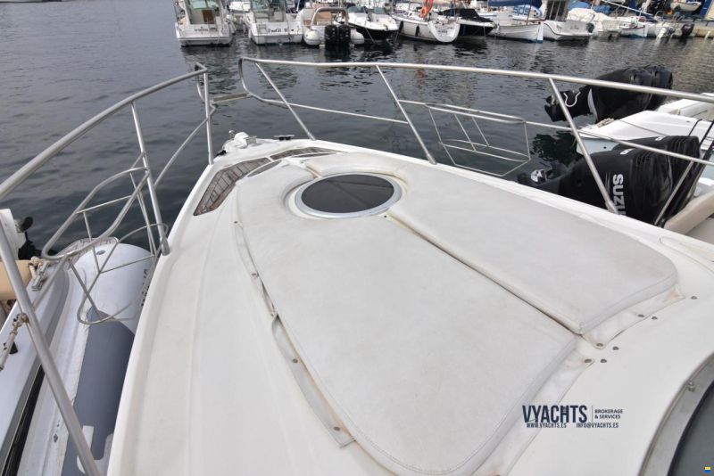 Cranchi Endurance 33