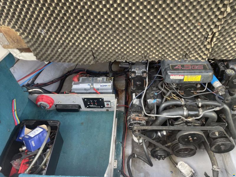 Chaparral 2135 SS Sport