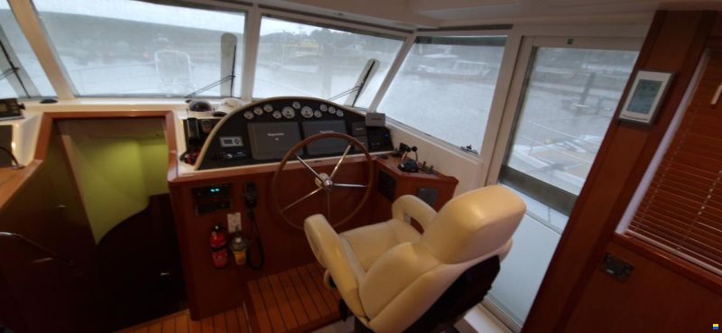 Beneteau Trawler 52