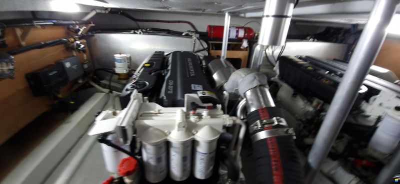 Beneteau Trawler 52