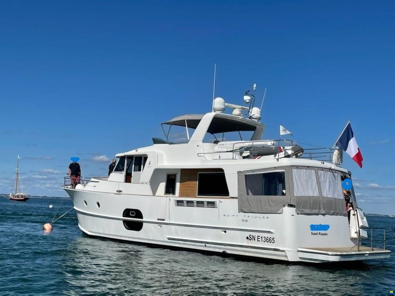 Beneteau Trawler 52
