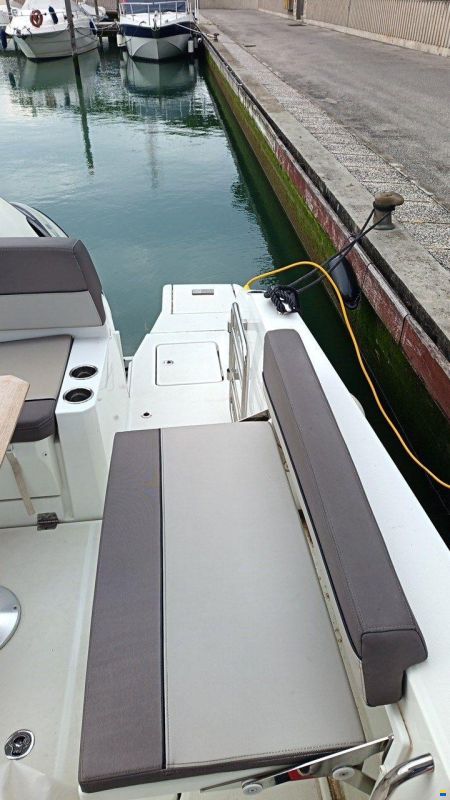 Jeanneau Cap Camarat 10.5 WA
