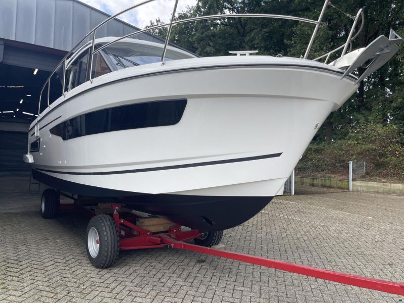 Jeanneau Merry Fisher 895