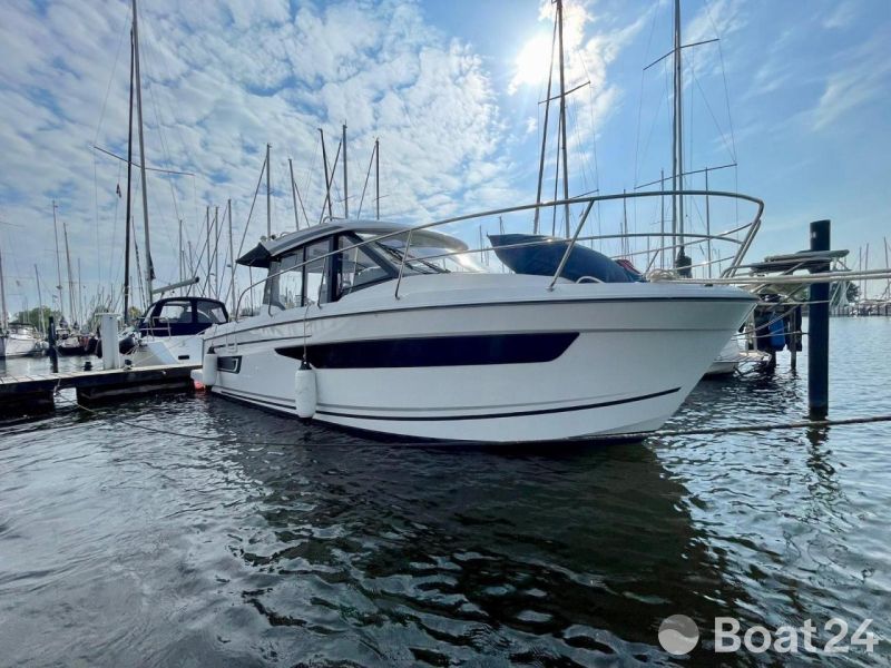 Jeanneau Merry Fisher 895