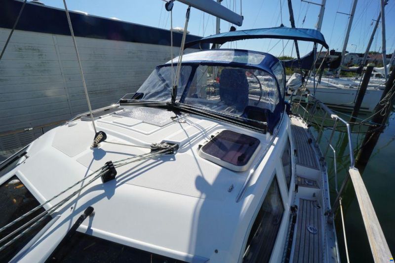 Nauticat 37