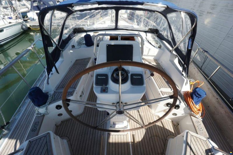 Nauticat 37