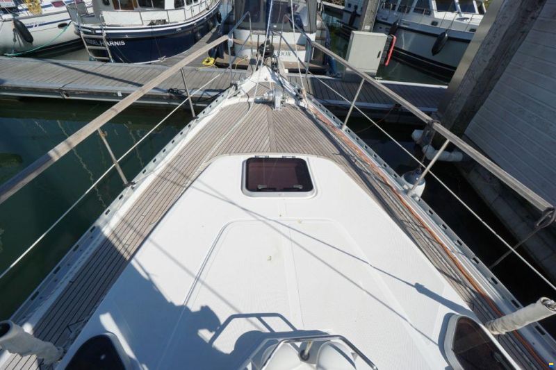Nauticat 37