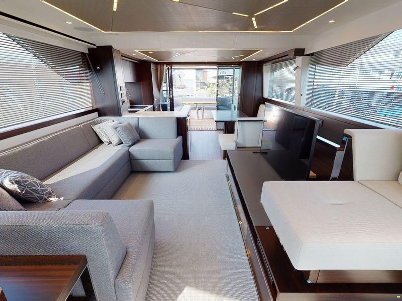 Sunseeker Manhattan 68