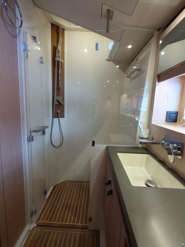 Beneteau OCEANIS YACHT 62