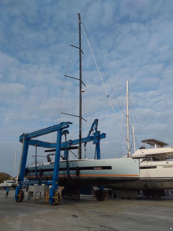 Beneteau OCEANIS YACHT 62