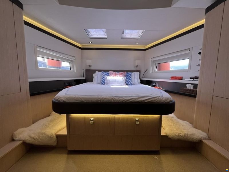 Beneteau OCEANIS YACHT 62