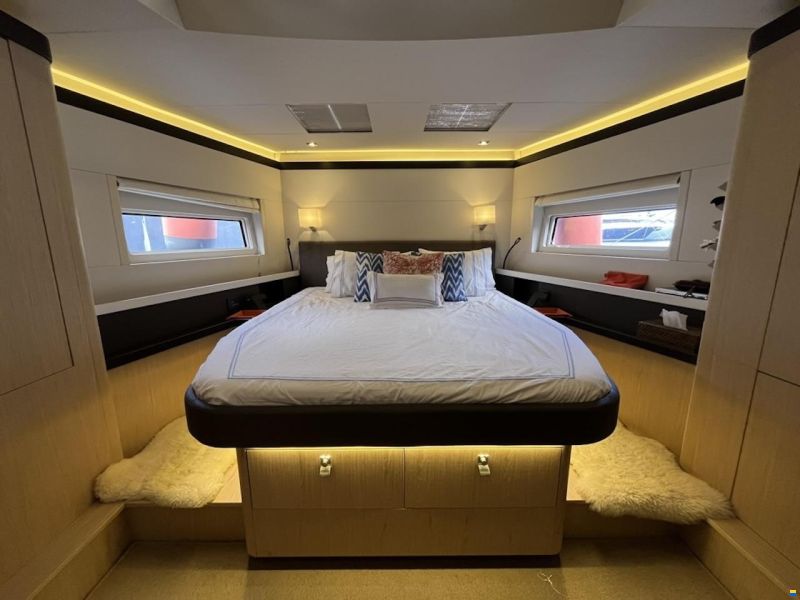 Beneteau OCEANIS YACHT 62