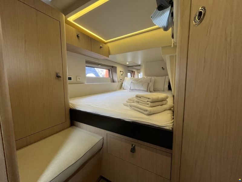 Beneteau OCEANIS YACHT 62