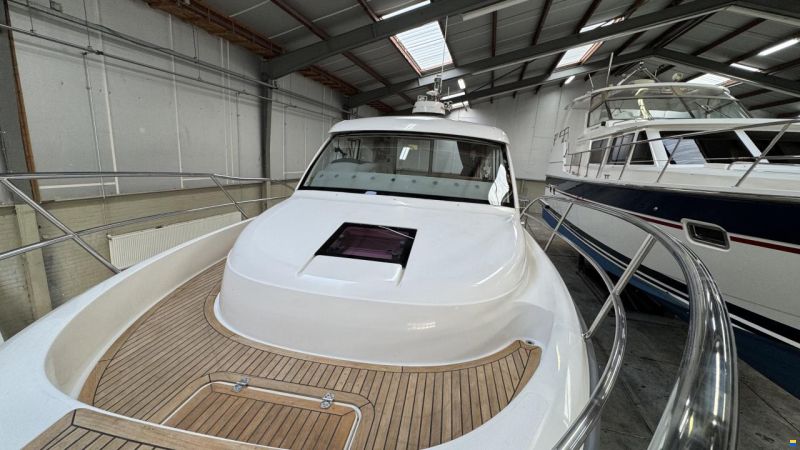 Nimbus 335 coupe