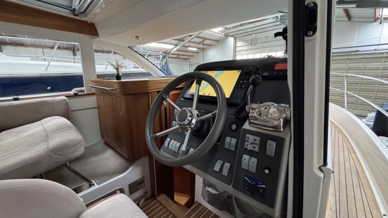 Nimbus 335 coupe