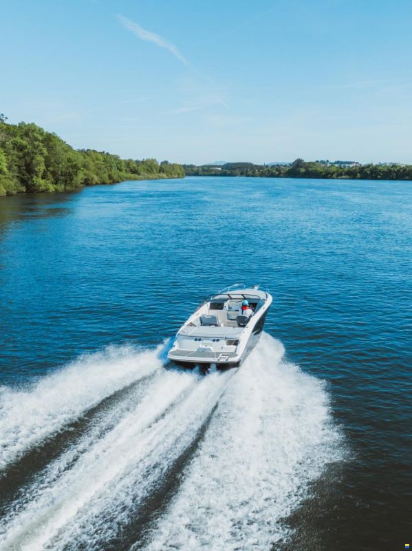 Bayliner C21i Cuddy IB Premiere