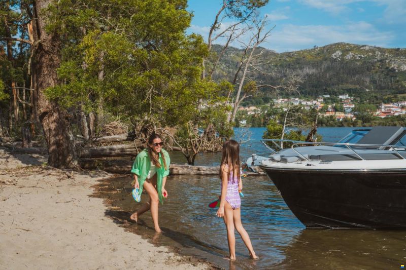 Bayliner C21i Cuddy IB Premiere