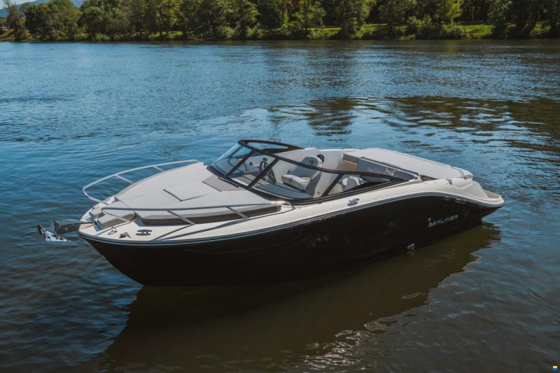 Bayliner C21i Cuddy IB Premiere