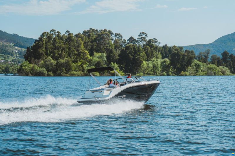 Bayliner C21i Cuddy IB Premiere