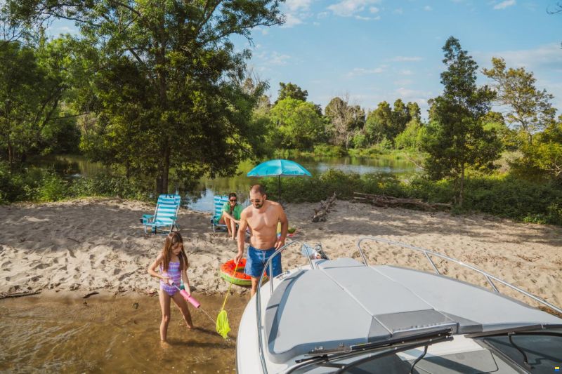 Bayliner C21i Cuddy IB Premiere