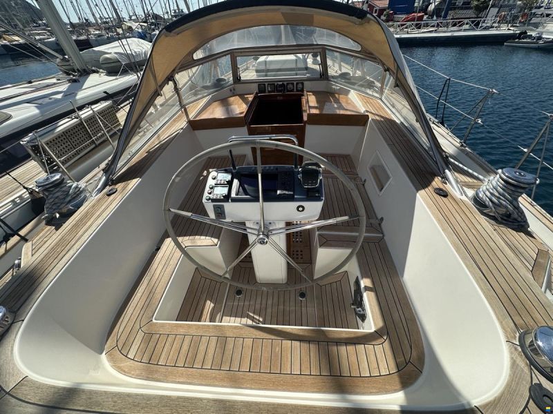 Hallberg-Rassy 48