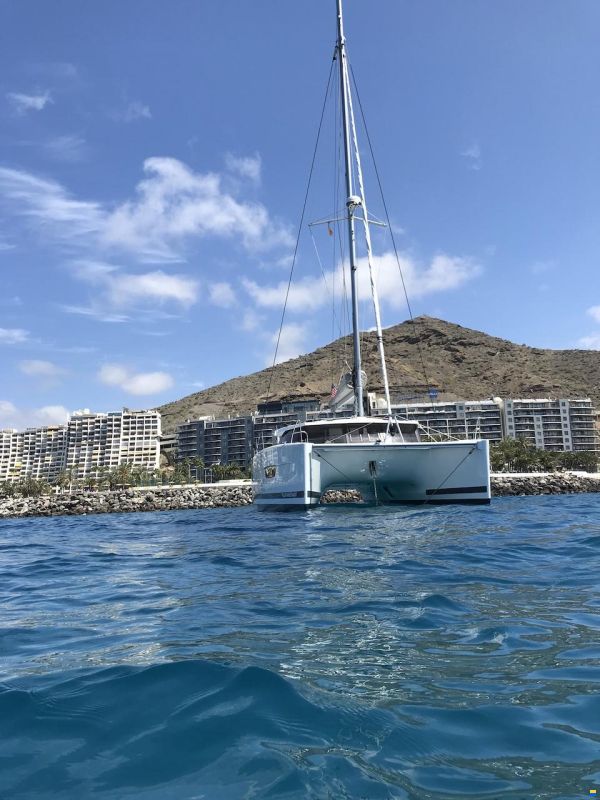 Fountaine Pajot LUCIA 40