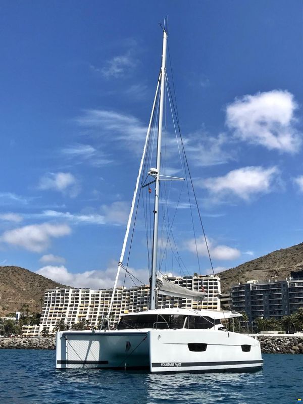 Fountaine Pajot LUCIA 40
