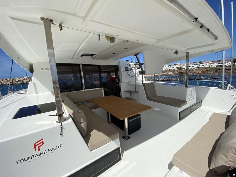 Fountaine Pajot LUCIA 40