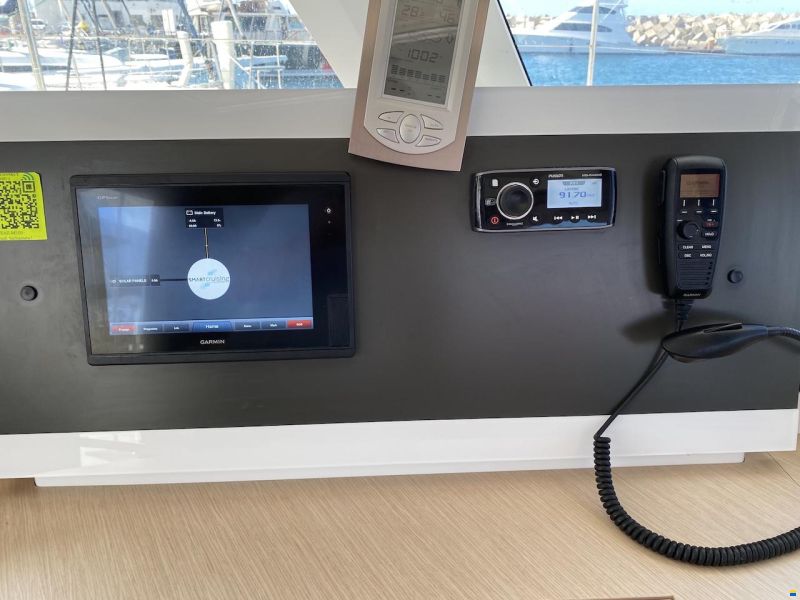 Fountaine Pajot LUCIA 40