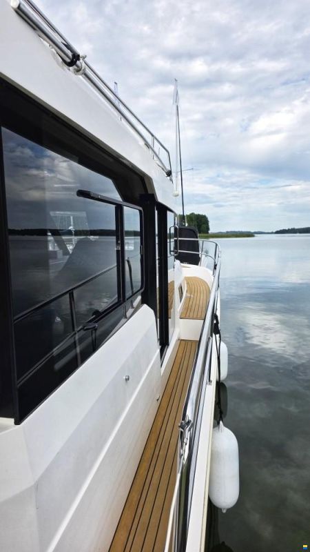 Northman 1200