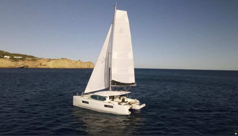Lagoon 40