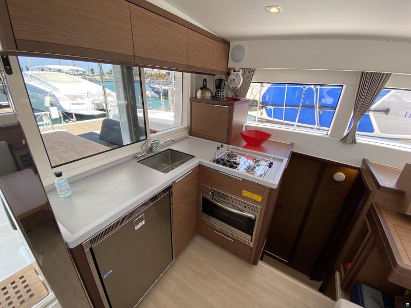 Lagoon 40