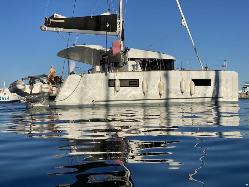 Lagoon 40