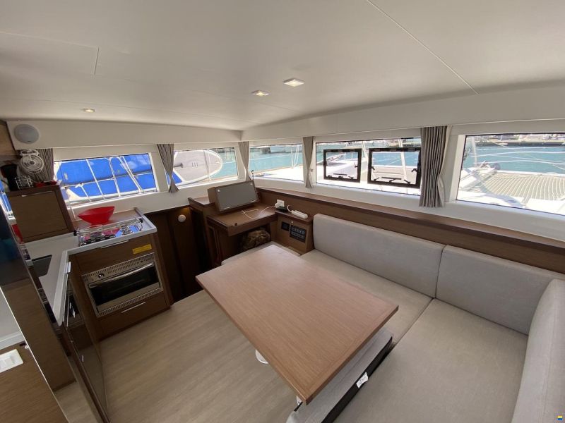 Lagoon 40