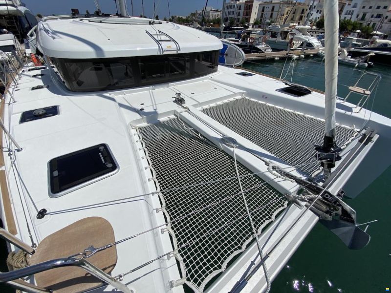 Lagoon 40