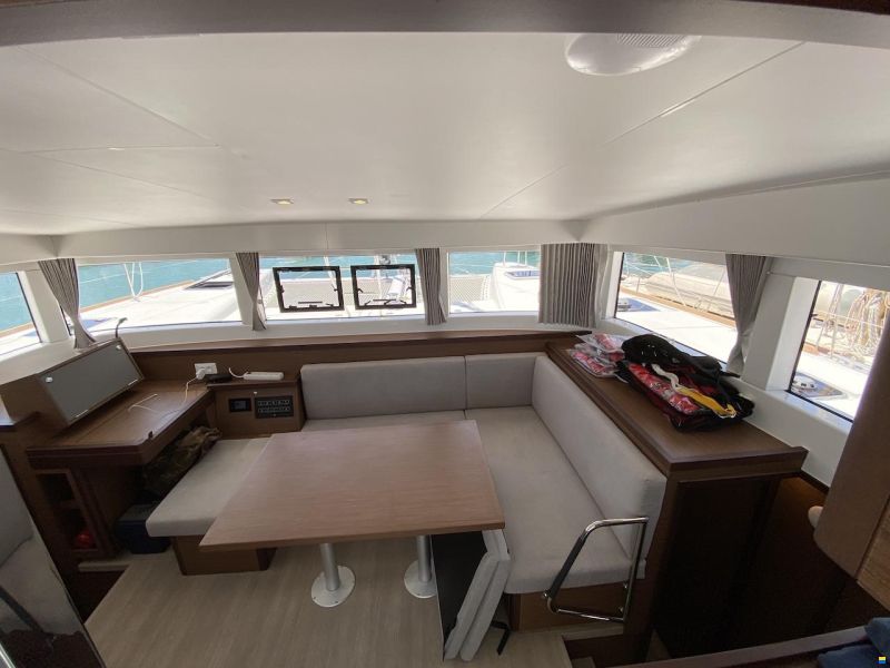 Lagoon 40