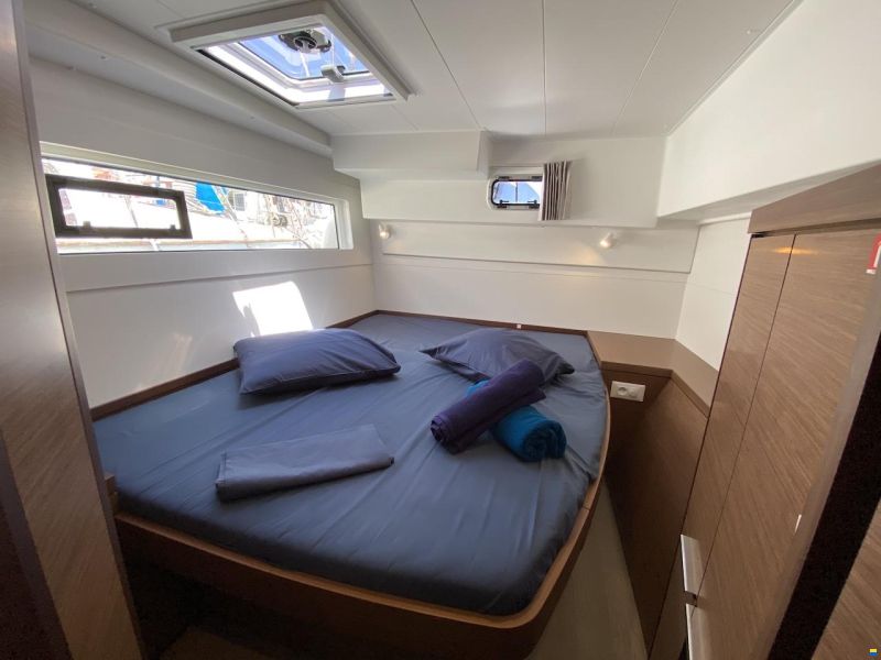 Lagoon 40