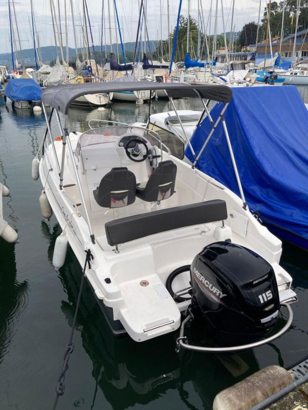 B2 Marine Cap Ferret