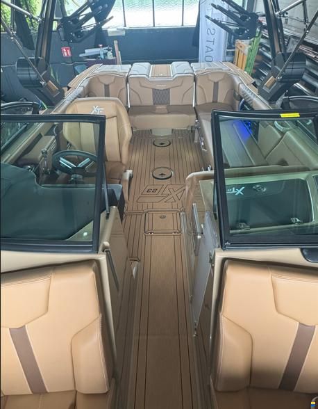 MasterCraft XT23, Wakesurf, NEU!