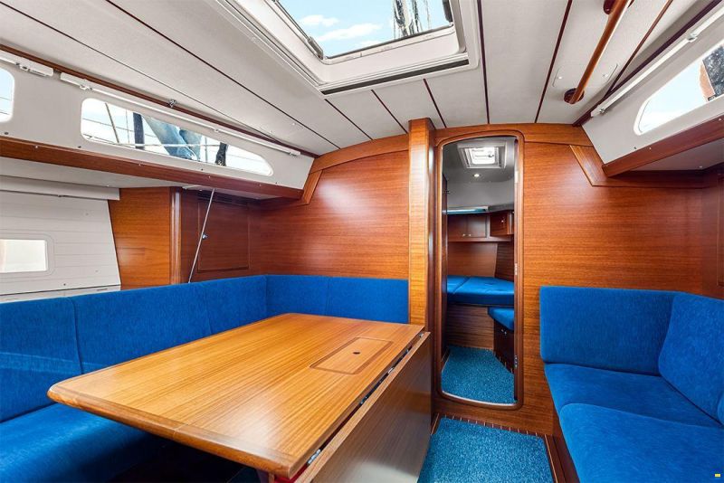 Hallberg-Rassy 400