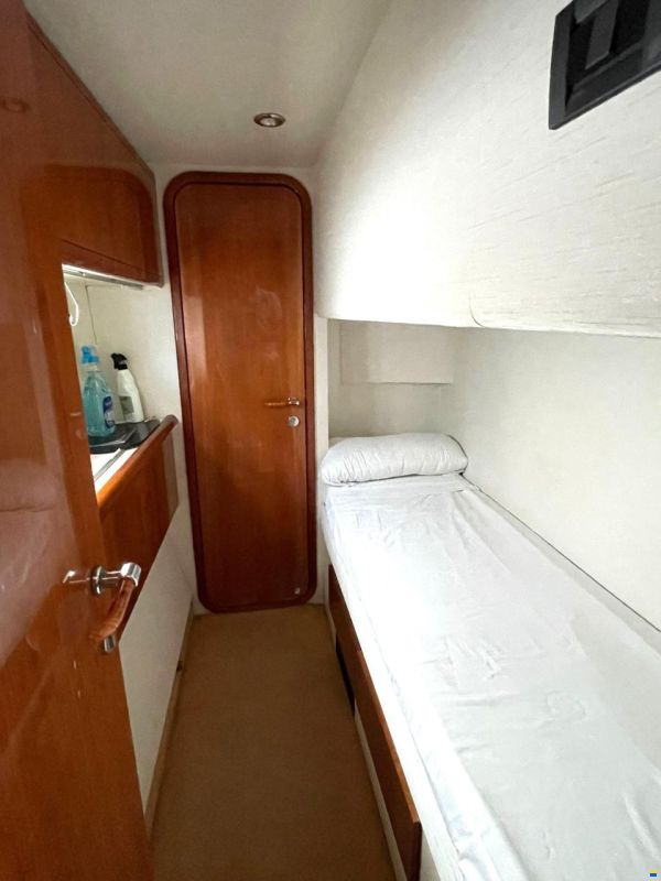 Ferretti 620