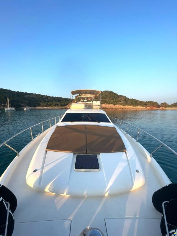 Ferretti 620